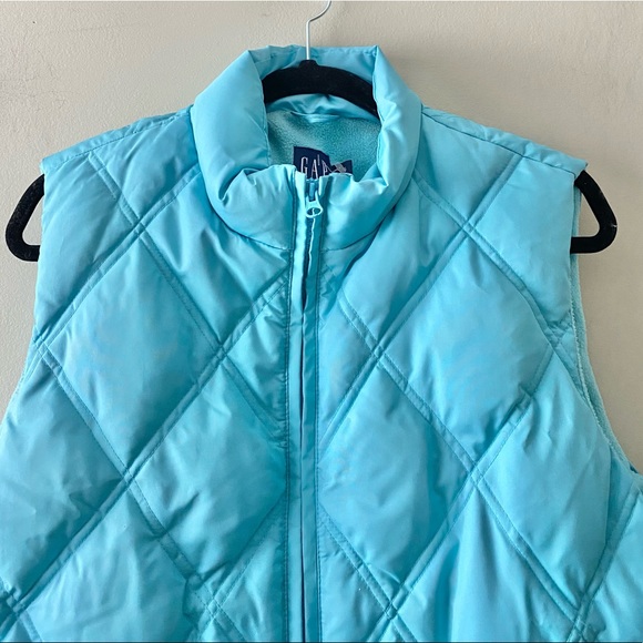 BABY BLUE PUFFER VEST - Picture 3 of 4